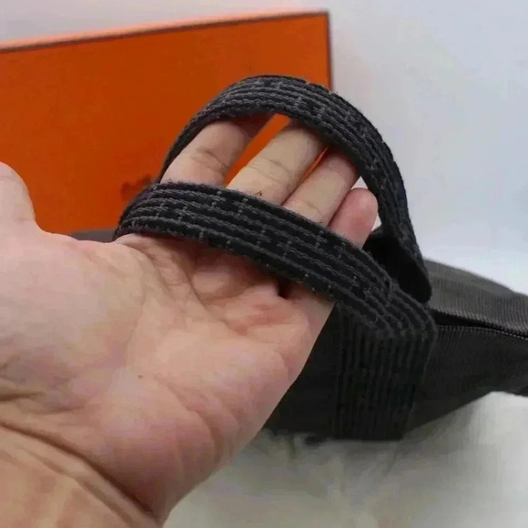 Hermès Gender Neutral Grey  Canvas PM Tote - Picture 7 of 10